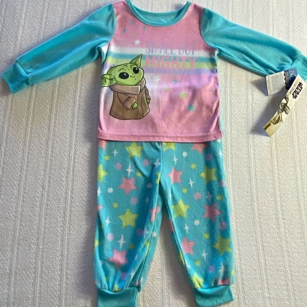 Star Wars Girls The Mandalorian The Child aka Baby Yoda “Small But Mighty”PJ Set